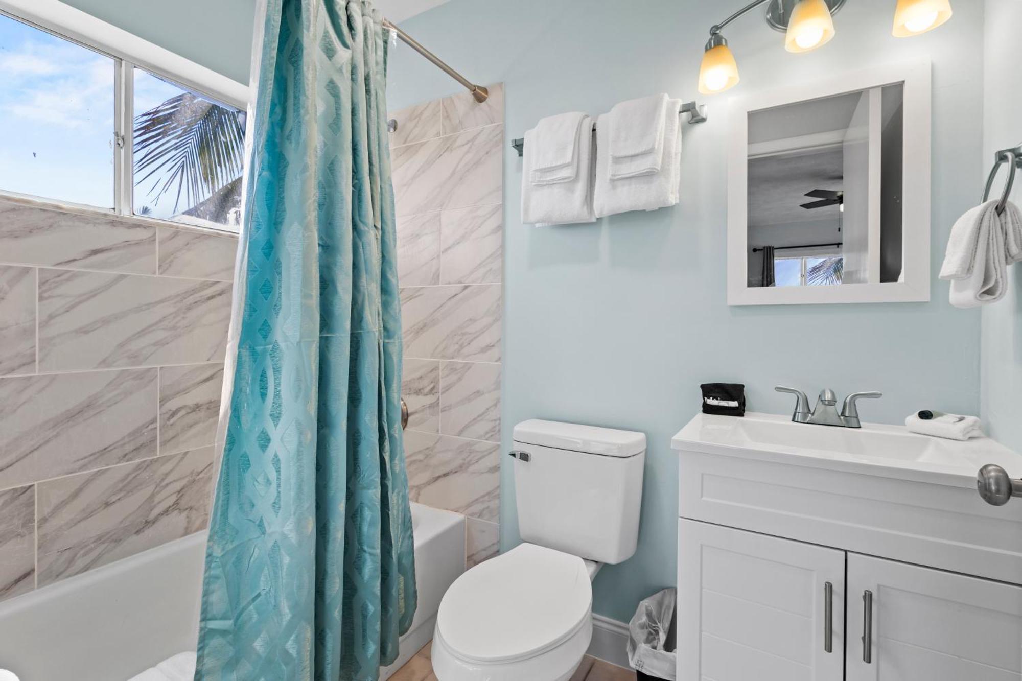Partial Ocean View Hotel Room- King Bed #1 Fort Pierce Exterior foto