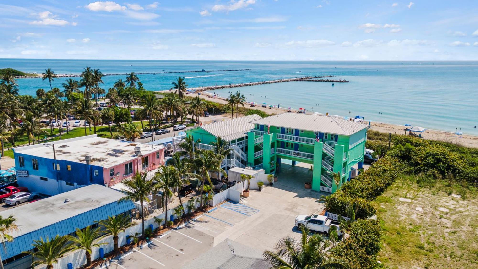 Partial Ocean View Hotel Room- King Bed #1 Fort Pierce Exterior foto